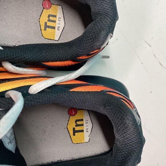 Nike Air Max Plus “Tiger” Orange Sneakers 852630-040 US Mens Size 8 / 41 EU - Picture 14 of 16